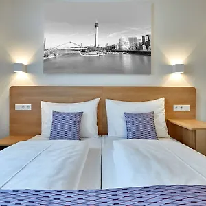 Mcdreams Duesseldorf-city Ξενοδοχείο